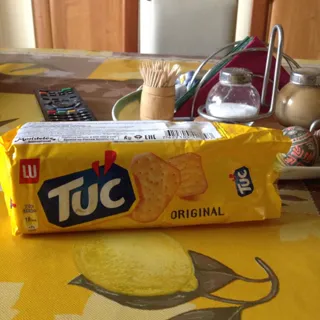 Tuc Salted Crackers, 100g — photo 4