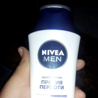 Nivea Men's Anti-Dandruff Shampoo for Sensitive Skin 250ml — photo 3