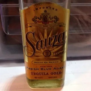 Sauza Gold Tequila Glass Bottle 0.7L — photo 2