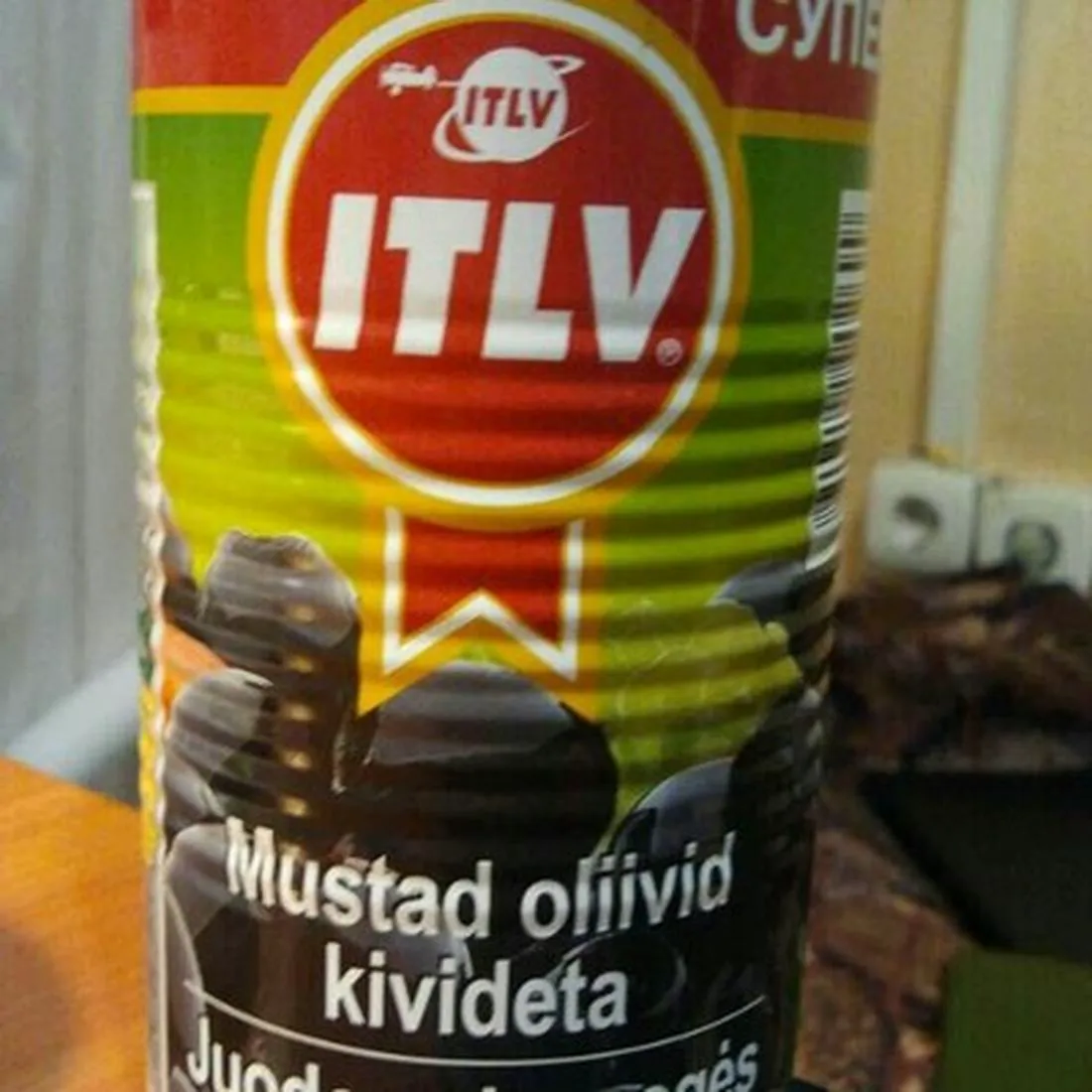 Itlv Black Olives, Super, Bone-less, 370 ml Can