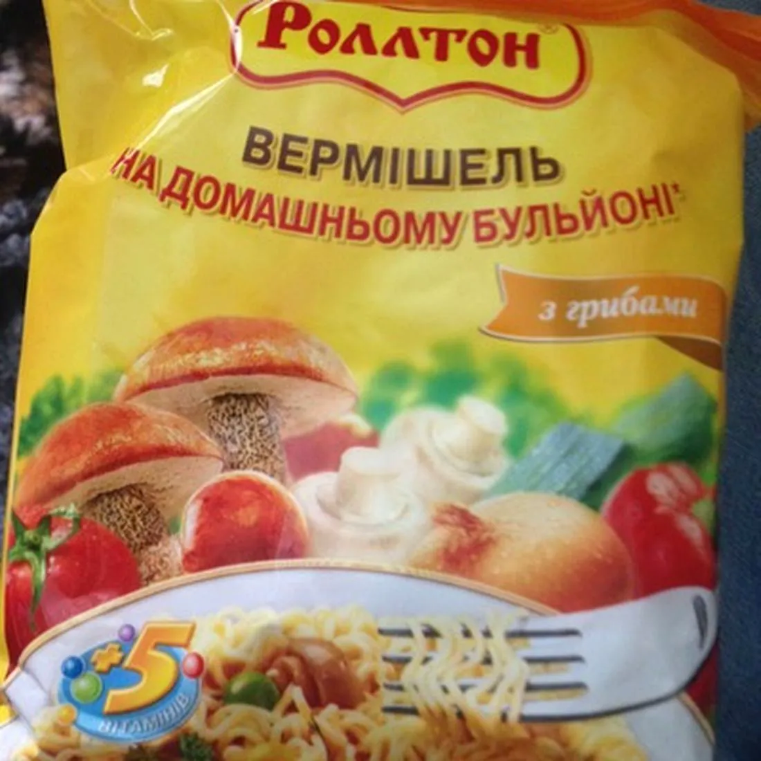 Rollton Vermicelli in Homemade Broth with Mushrooms 60g