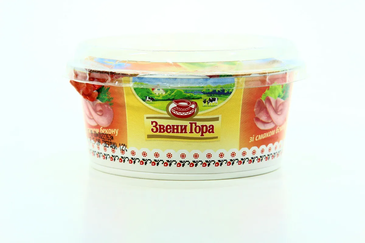 Zveny Hora Processed Cheese Spread Bacon Flavor 175g