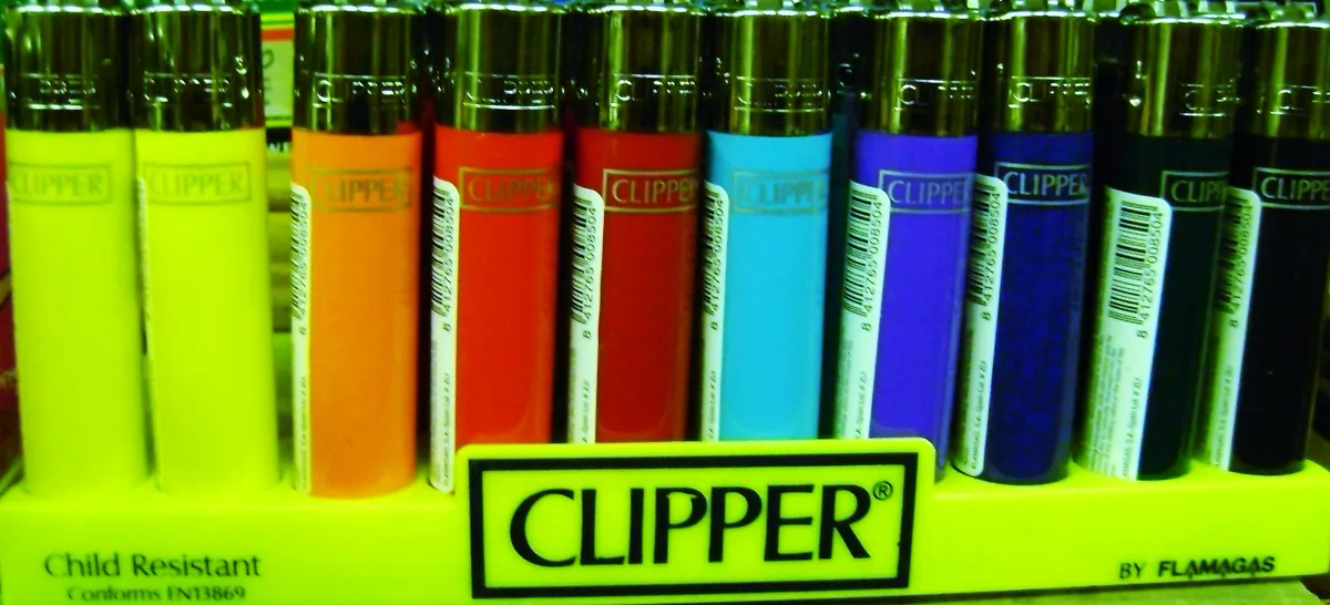 10 Colorful Clipper Standard Lighters