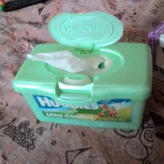 Huggies Ultra Comfort Natural Baby Wipes Container 64 pcs — photo 3