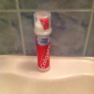 Colgate Triple Cool Mint Toothpaste Pump — photo 2