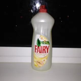 Fairy Dishwashing Liquid Gentle Hands Chamomile and Vitamin E 1L — photo 12