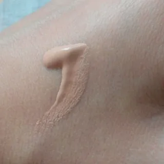 Garnier Pure Active Light BB Cream — photo 3