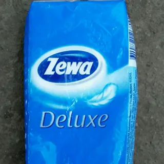 Zewa Deluxe 3-Ply Paper Tissues 10 Packs of 10 — photo 13