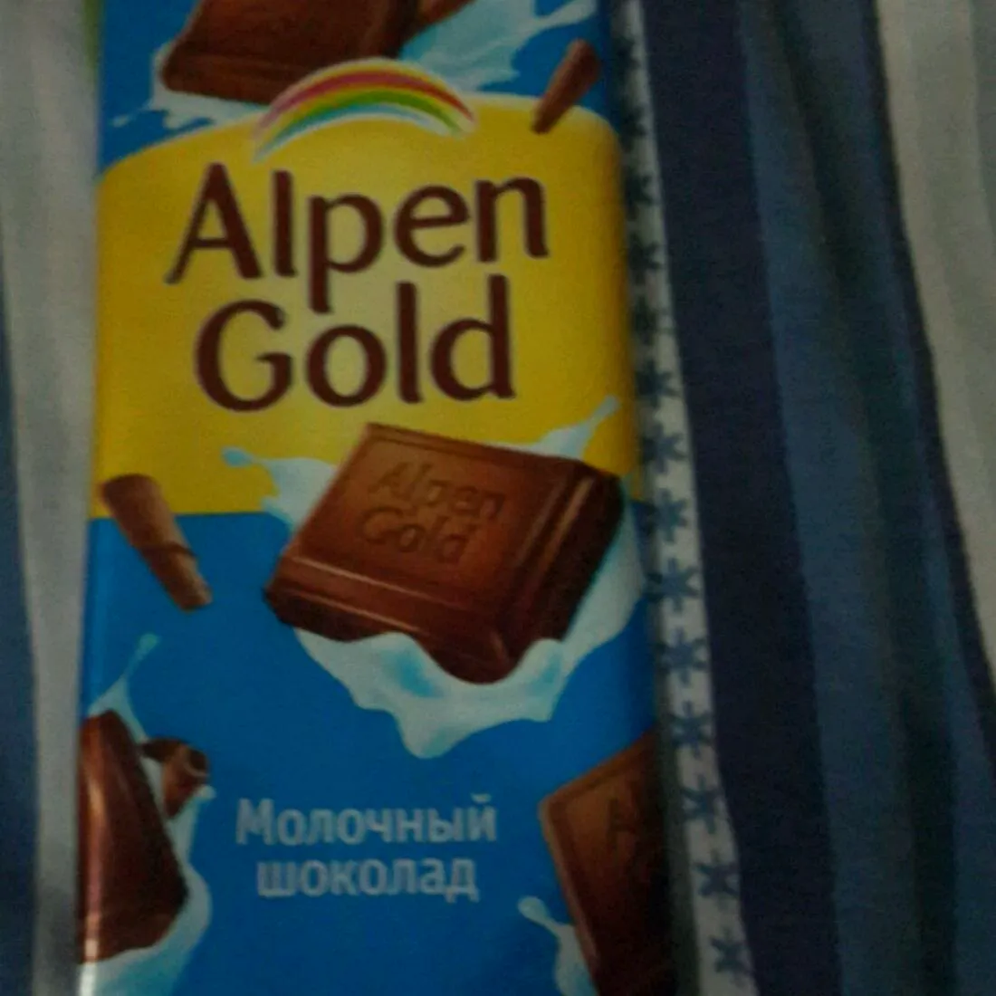 Шоколад Alpen Gold молочний 90г