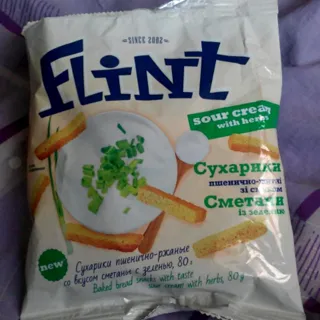 Flint sour cream and herbs croutons flow pack 80g — photo 5