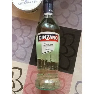 Cinzano Bianco Sweet White Vermouth 15% Glass Bottle 0.5L — photo 3