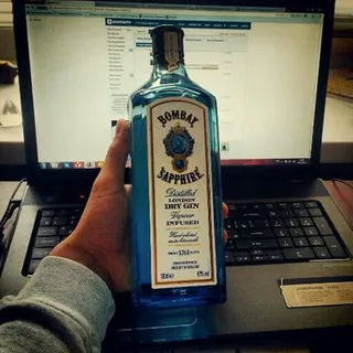 Bombay Sapphire Gin 1 liter — photo 5