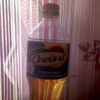 Oleina sunflower oil traditional refined deodorized 0.9L plastic bottle — photo 4