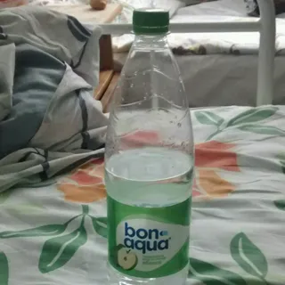 Bon-aqua sparkling drinking water apple flavor 1L — photo 2