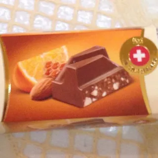 Frey Swiss Milk Chocolate with Orange and Almond-Honey Nougat 100g Blocks — photo 6