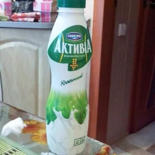 Bifidoyogurt Danone Activia Classic 1.5% plastic bottle 580g — photo 2