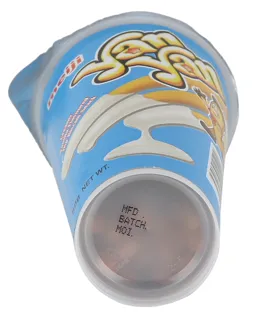 Meiji YAN YAN Vanilla Cream Biscuit 50g — photo 16