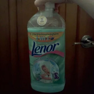 Lenor Alpine Meadows Concentrated Fabric Softener 2L — photo 5