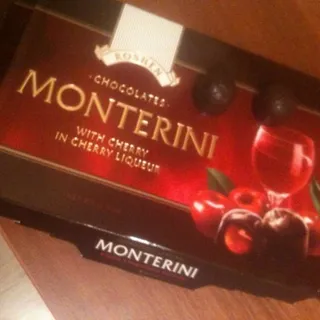 Roshen Monterini Candies with Cherry Liqueur 196g — photo 6