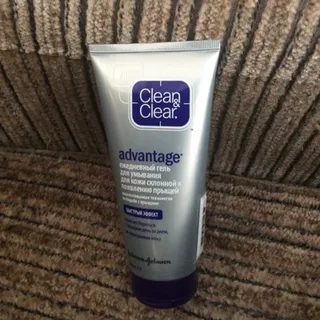 Clean & Clear Advantage Quick Effect Daily Face Wash Gel 150ml — photo 11