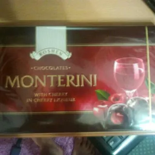 Roshen Monterini Candies with Cherry Liqueur 196g — photo 4