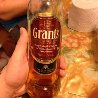 Whiskey Grant's 40% 500ml glass bottle Scotland — photo 3