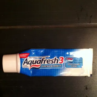 Зубна паста Aquafresh М'яко-м'ятна формула потрійного захисту 125 мл — фото 6