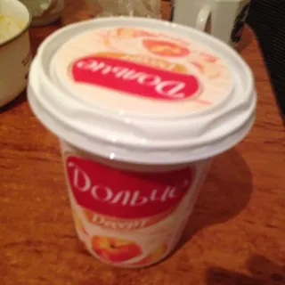Dolce Peach Quark Dessert 4% Plastic Cup 400g — photo 5