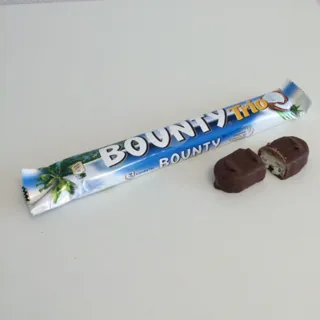 Bounty Trio Chocolate Bar Flow Pack 82.5g — photo 10
