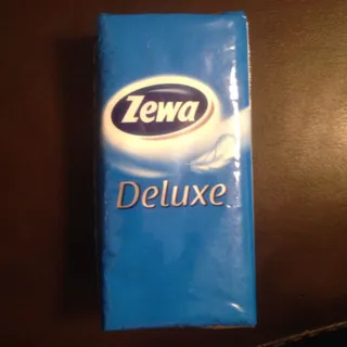Zewa Deluxe 3-Ply Paper Tissues 10 Packs of 10 — photo 7