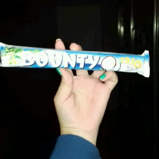 Батончик Bounty Trio у молочній шоколадній глазурі, 85г — фото 2