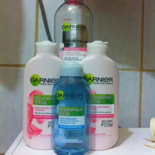 Garnier Skin Naturals Basic Care Makeup Remover Milk with Rose Extract for Dry and Sensitive Skin 200ml — photo 11