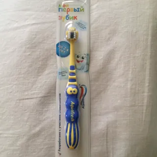 Aquafresh My Milk Teeth Children's Toothbrush Soft 3-5 Years 1pc — photo 4