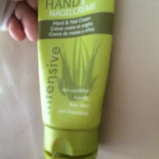 Kamil Intensive Hand and Nail Cream Tuba 100ml — photo 3
