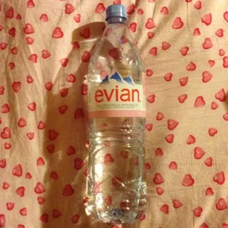 Evian Mineral Still Water Plastic Bottle 1.5L — photo 6