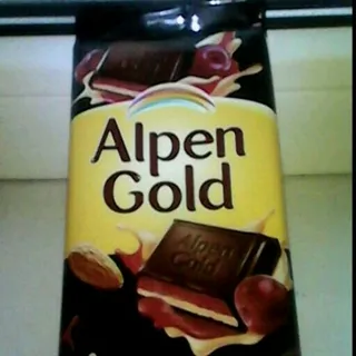 Alpen Gold Dark Chocolate with Cherry and Almond 90g — photo 3