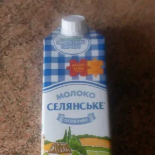 Selianskoe Special Milk Ultra-pasteurized 2.6% 1000g Tetra Pak — photo 3