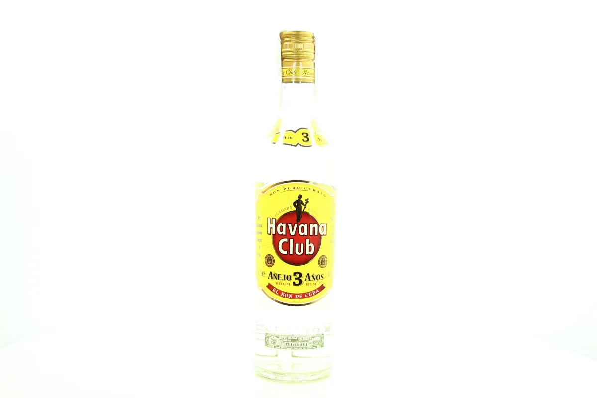 Cuba Añejo Rum 3 Years 0.7L