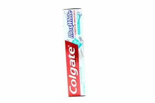 Colgate MaxWhite Toothpaste with Whitening Crystals 50ml — photo 2