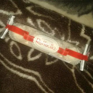 Raffaello candies 4 pcs — photo 2