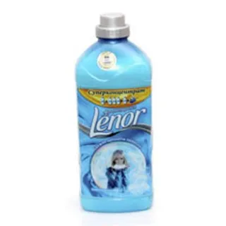 Lenor Frosty Air Freshness Conditioner 930ml — photo 5