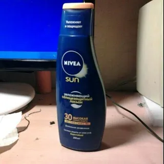 Nivea Moisturizing Sunscreen Lotion SPF 30 200ml — photo 4