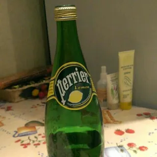 Perrier Lemon Mineral Still Water Glass Bottle 0.75L — photo 4