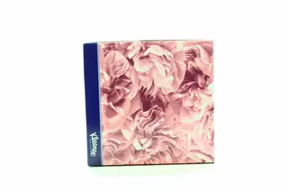 Паперові серветки Kleenex Collection 100 шт. 235 г у коробці — фото 2