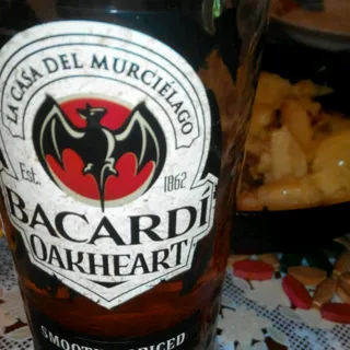 Bacardi Rum 0.5 L Oakheart — photo 8