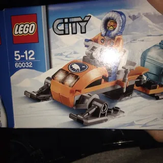 Lego City Space Port Arctic Air Sleds for Kids 5-12 Years 44 Pieces — photo 5