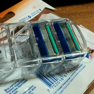 Gillette Fusion Men's Replacement Razor Cartridges 2pcs — photo 3