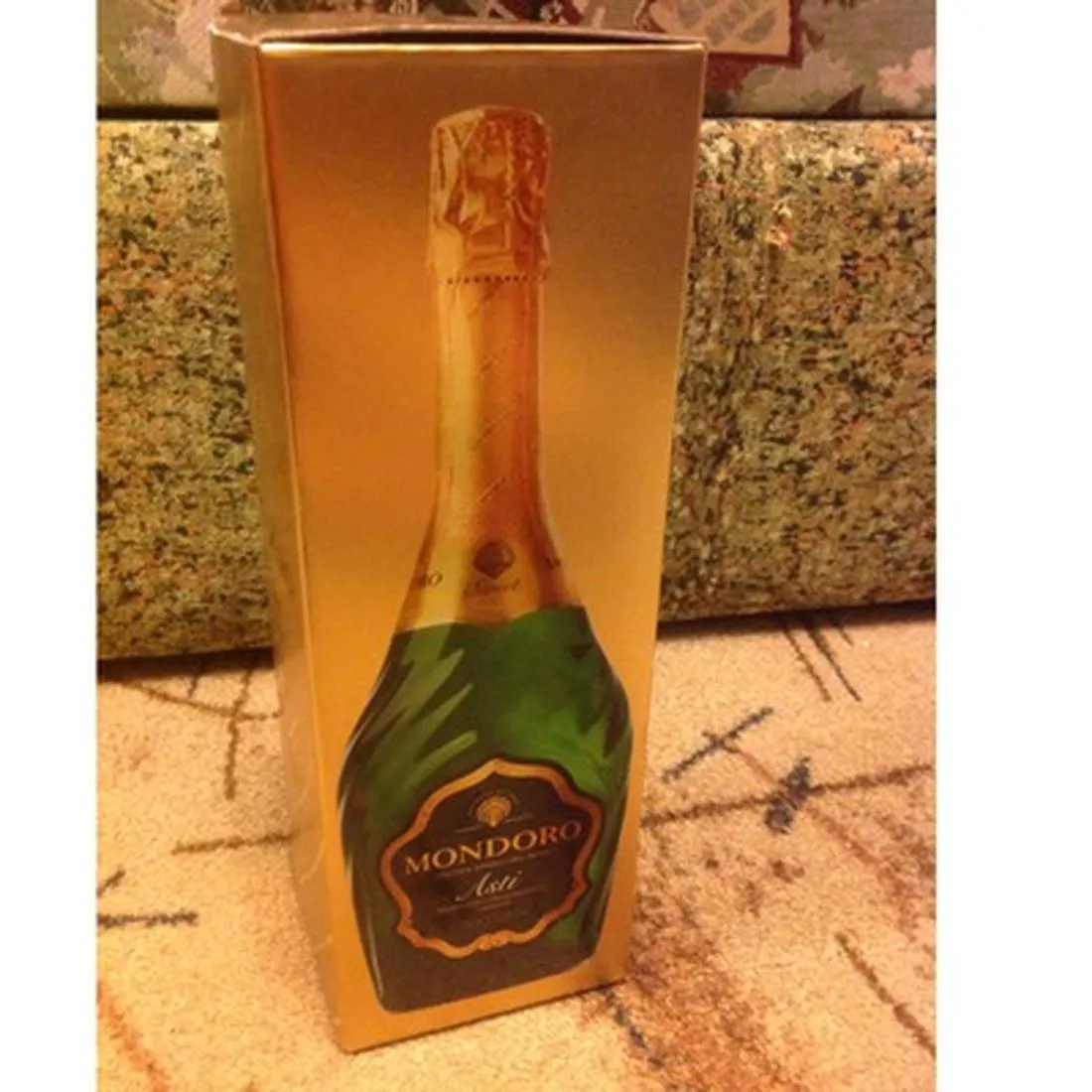 Mondoro Asti Sparkling White Sweet Wine 7.5% 0.75L in Gift Box