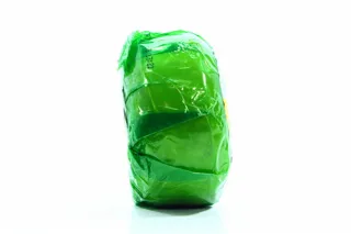 Polderkaas Hard Cheese 48% Green Pesto with Herbs Paraffin 380g — photo 2