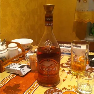 Ararat Cognac 3 Stars 0.7L — photo 4